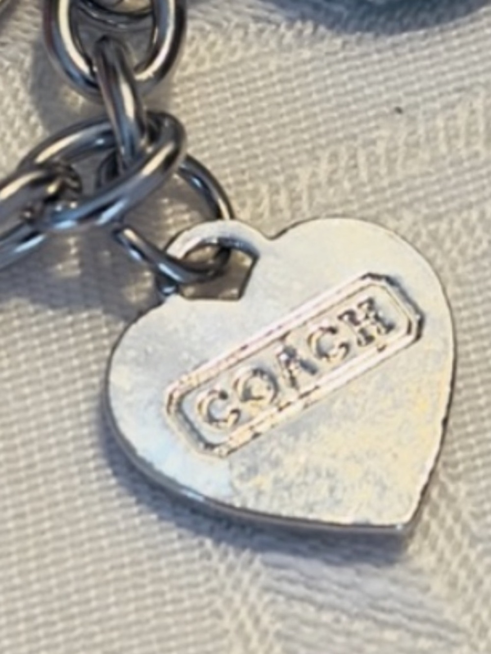 Coach Silver Heart Keychain Bag Hang‎ Tag - Picture 4 of 5